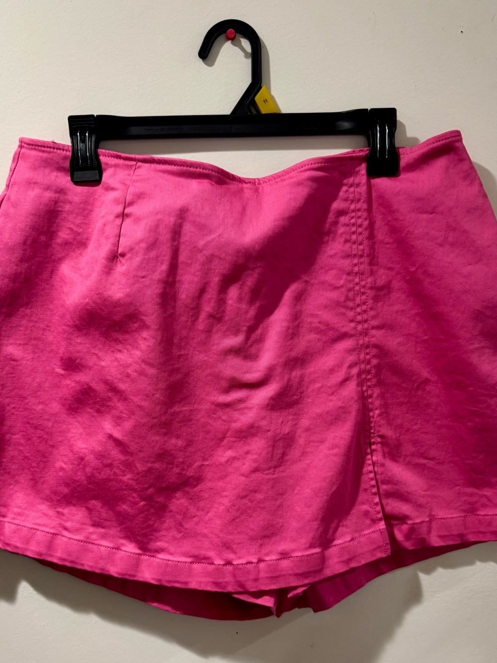 dressbarn Bright Pink Women's Skort